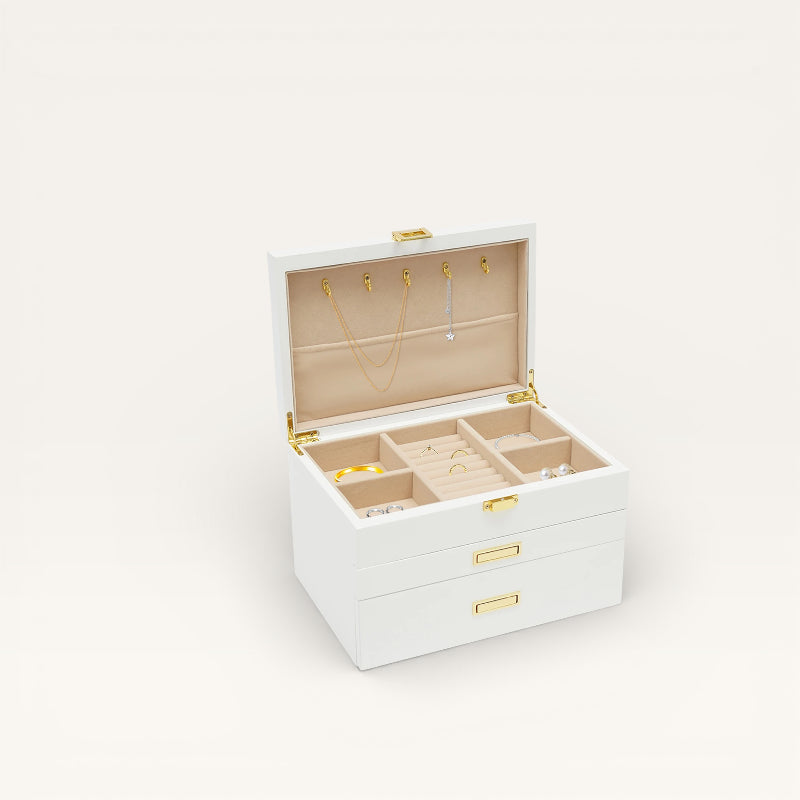 Boîte à bijoux en noyer