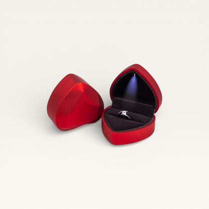 Écrin pour bague en forme de coeur à LED